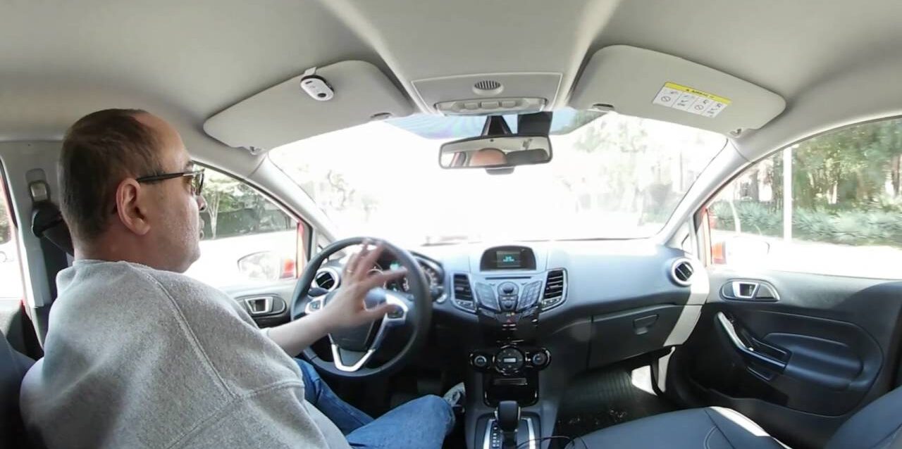 Ford Fiesta 1.0 Ecoboot (Turbo) em 360 graus