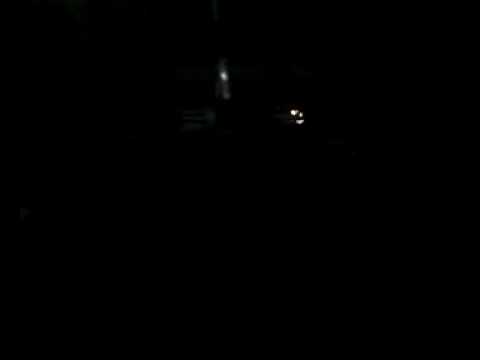 Qik-Eletropaulo-trabalhando-ta-escuro-nao-da-pra-ver.jpg Qik - Eletropaulo trabalhando. ta escuro nao da pra ver. by Richard Max Tech